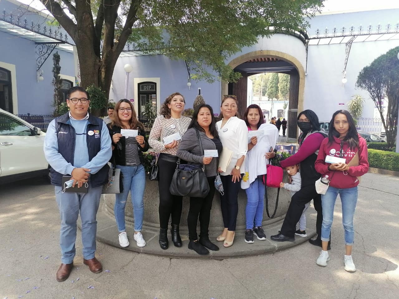 Gestiona DIF Huamantla apoyos para mujeres jefas de familia